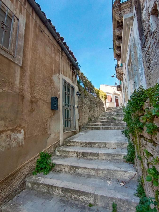 Villa A Casa Di Sveva Modica Exterior foto